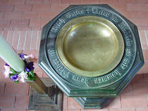 Kirche St. Bartholomäus Damgarten - Taufbecken